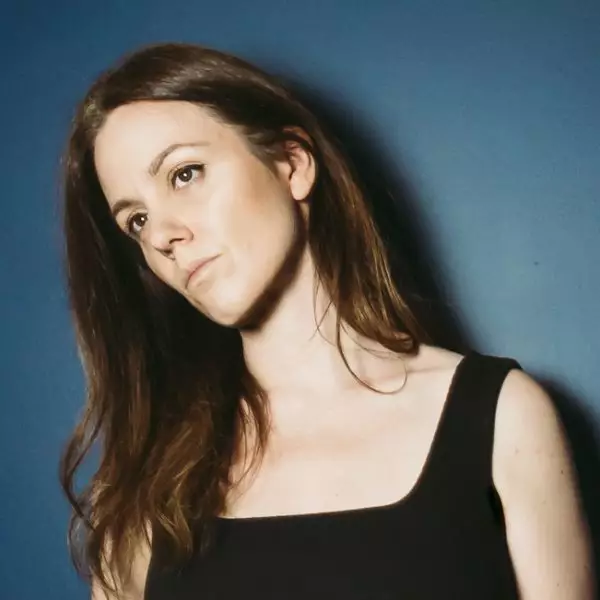 Natalie Lucie releases intimate debut album The Light