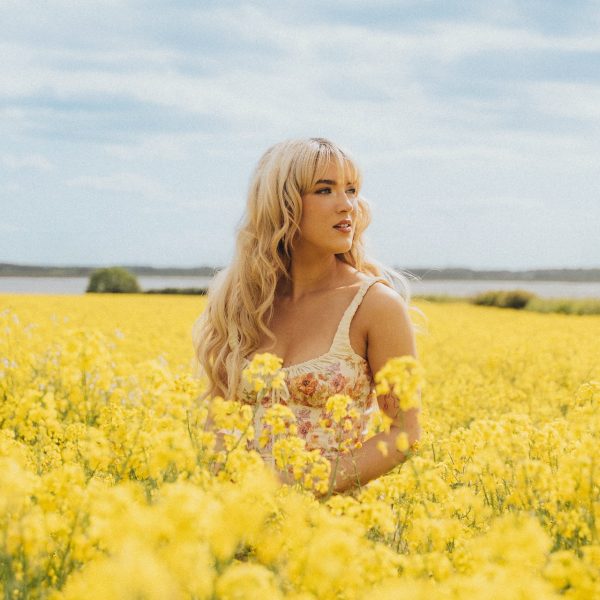 Rianne Downey shares single ‘Angel’ and reveals The Consequence of Love