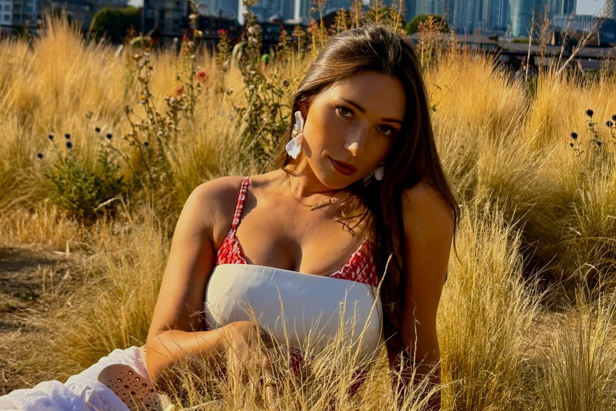 Mabes unveils empowering new single ‘Pocket Full of Dreams’