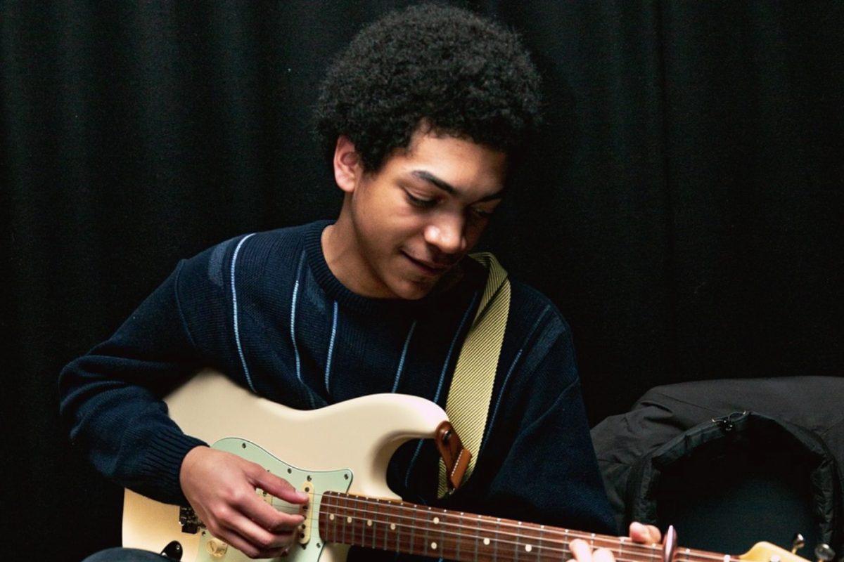 Smichington releases debut project, A Little Gift