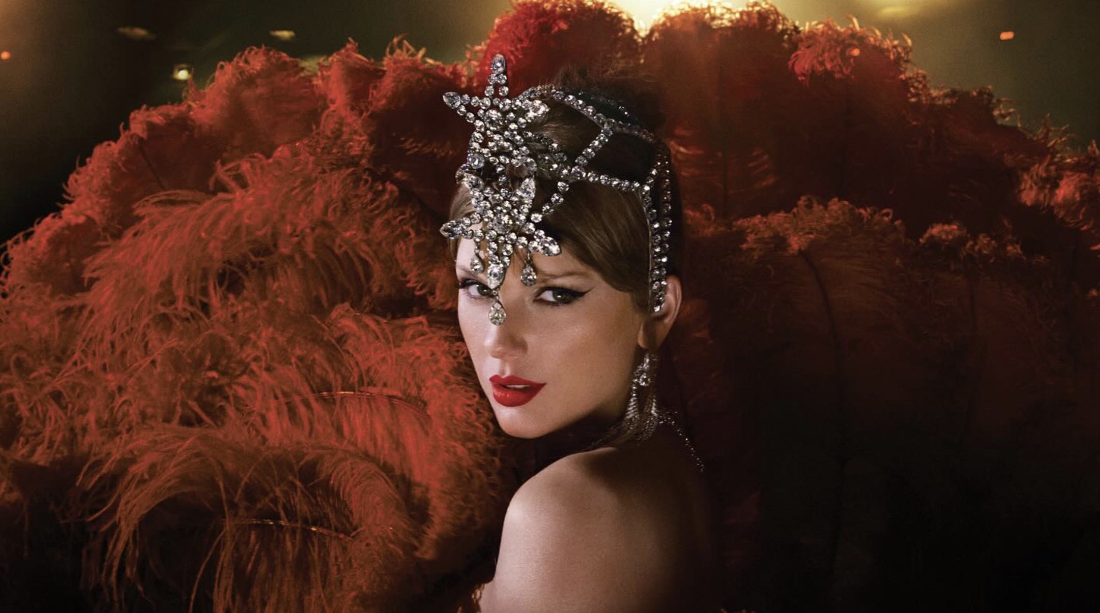 Taylor Swift shines on The Life of a Showgirl