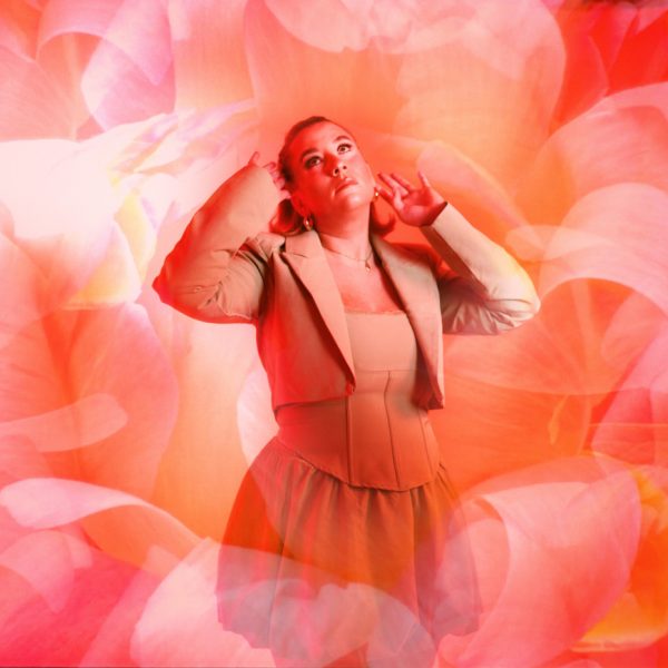 Ronniee artist photo