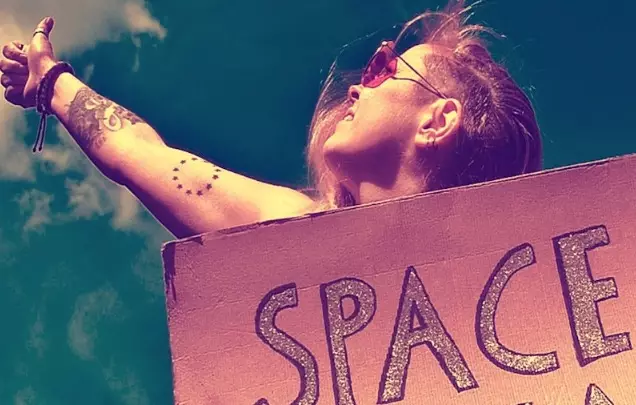 annie on the run 'space ibiza' artwork