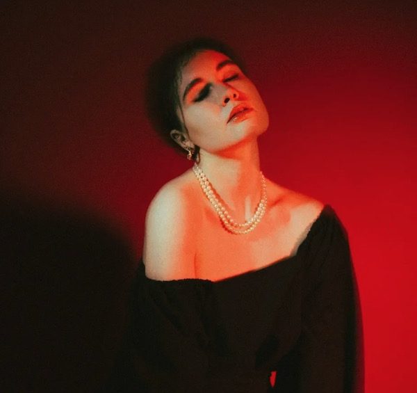 Liya Shapiro Another Woman press shot