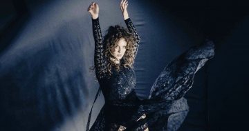 Heidi Curtis Summon press photo