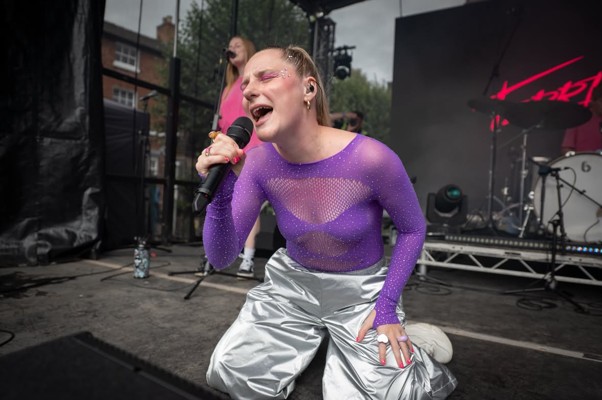 I want to see the sparkly lady – Sonic Boom Festival